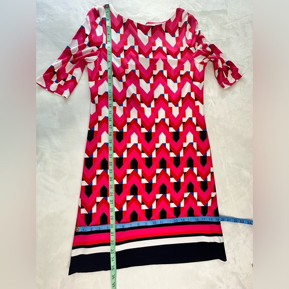 Eliza J Pink and Red Sheath Dress with Bateau Neckline - Picture 12 of 12